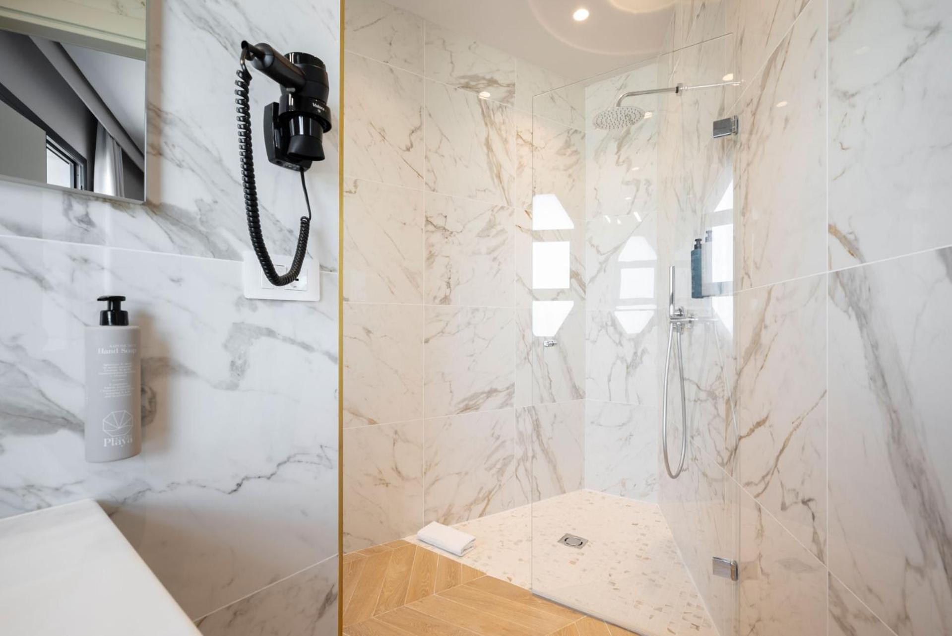 Hotel Playa Suite Fano Zewnętrze zdjęcie