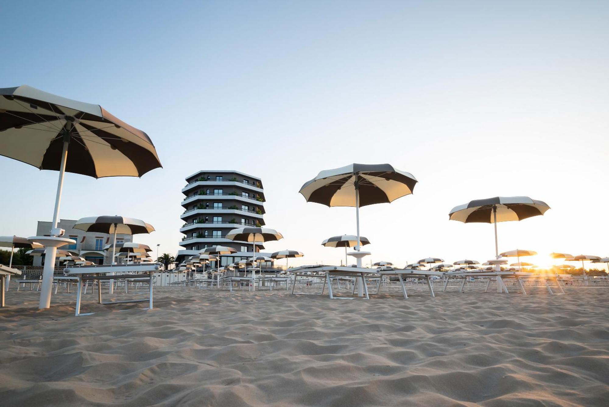 Hotel Playa Suite Fano Zewnętrze zdjęcie