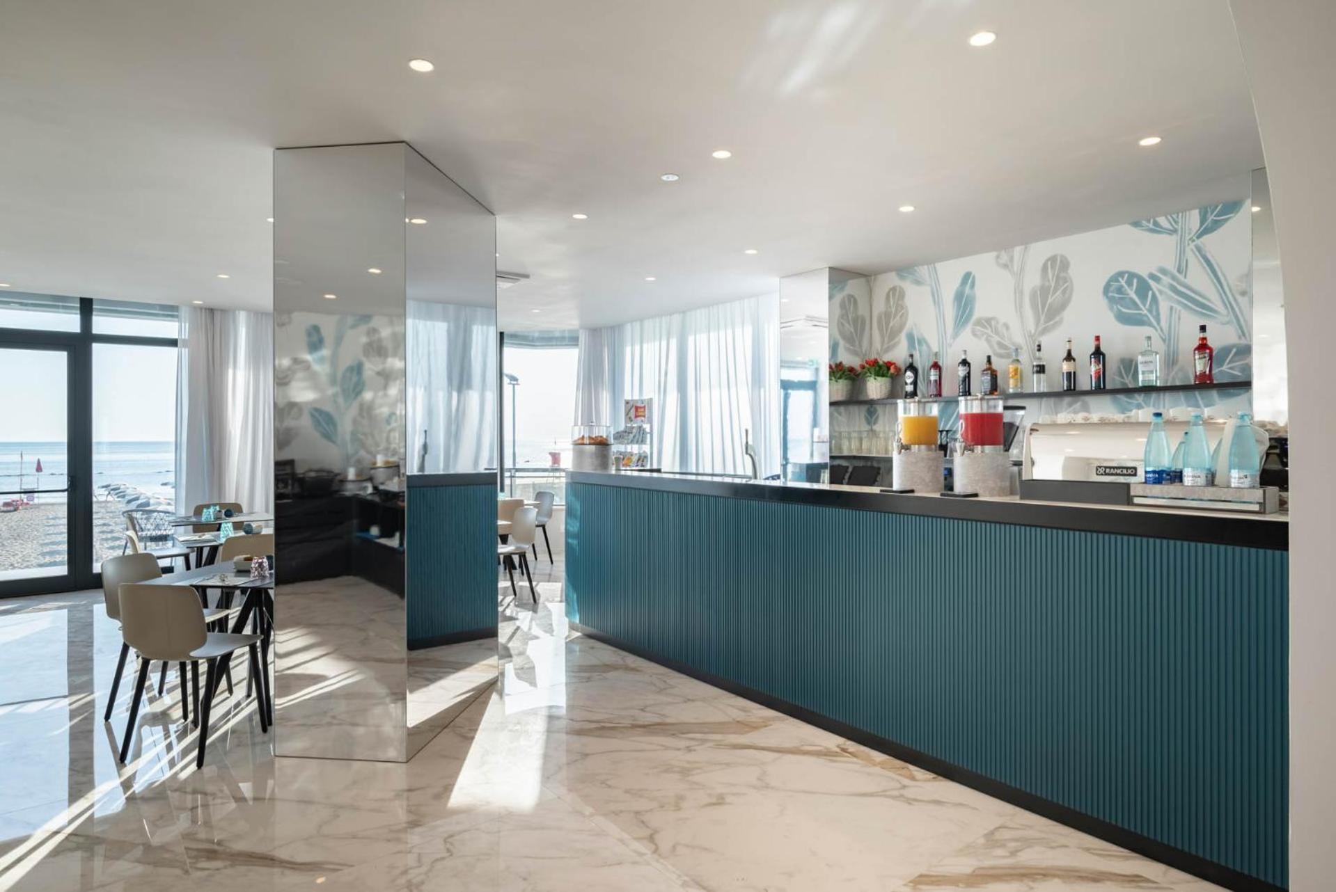 Hotel Playa Suite Fano Zewnętrze zdjęcie