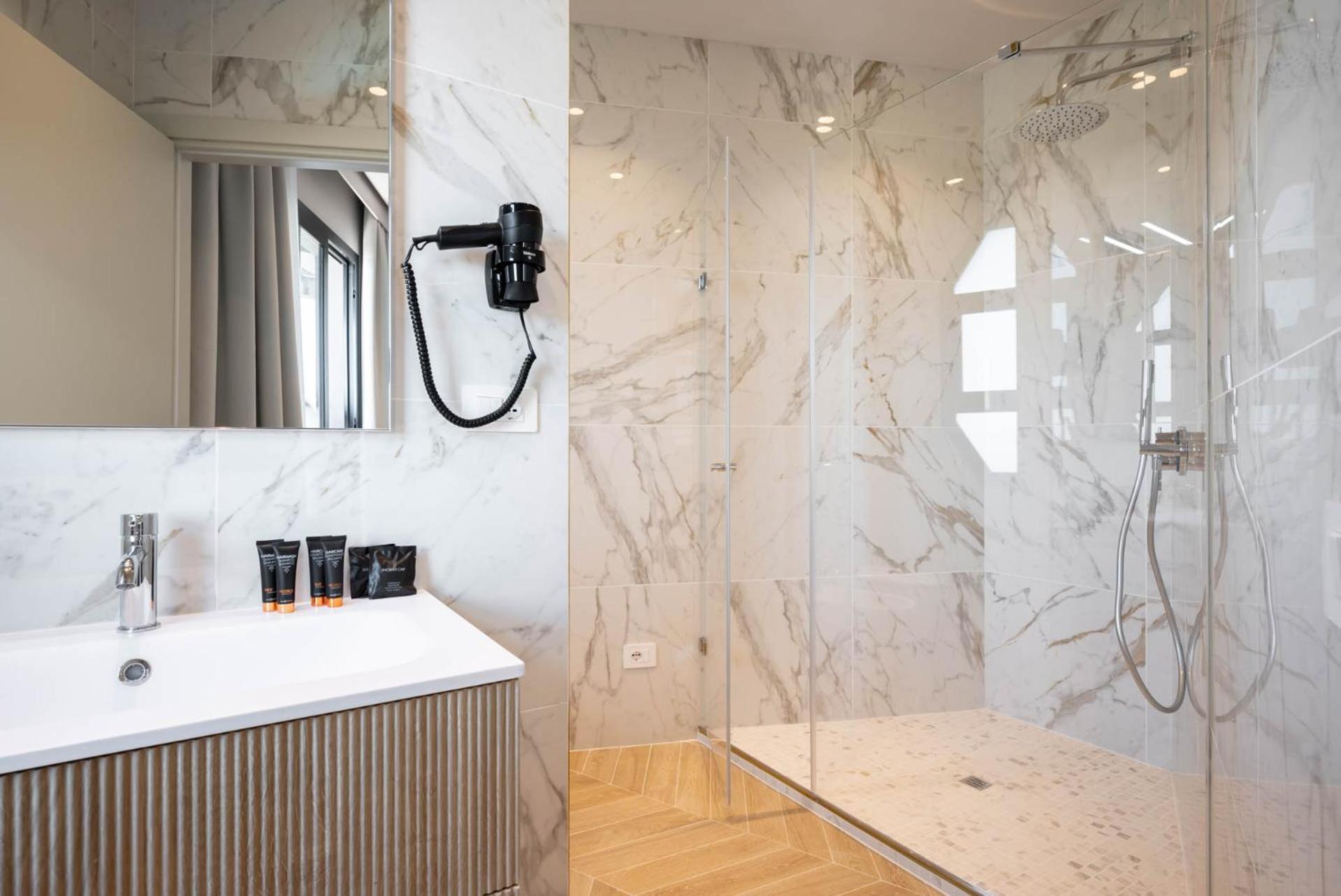 Hotel Playa Suite Fano Zewnętrze zdjęcie