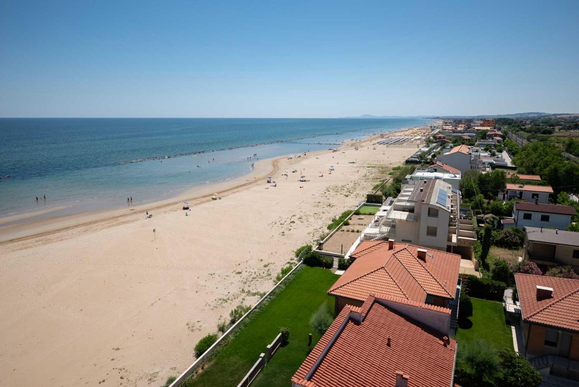 Hotel Playa Suite Fano Zewnętrze zdjęcie