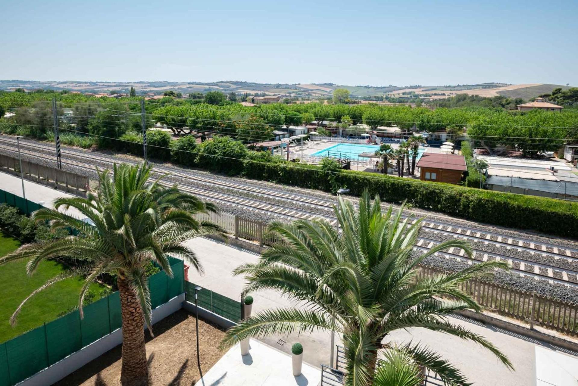 Hotel Playa Suite Fano Zewnętrze zdjęcie